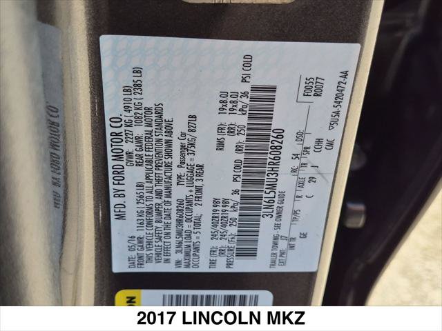 Used 2017 Lincoln MKZ Reserve FWD image 28