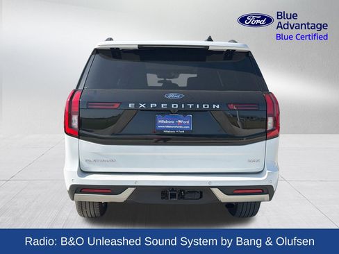 Certified 2025 Ford Expedition Max Platinum w/ Driver's Package AWD/4WD image 7