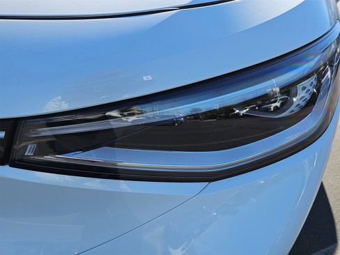 Used 2023 Volkswagen ID.4 S image 32