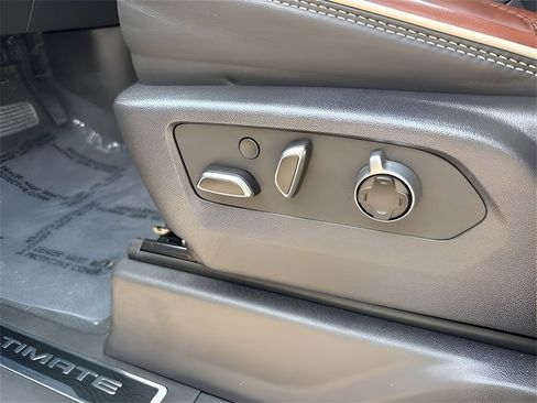 Used 2024 GMC Sierra 1500 Denali Ultimate image 26