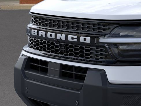 New 2025 Ford Bronco Sport Outer Banks w/ Outer Banks Tech Package+ AWD/4WD image 17