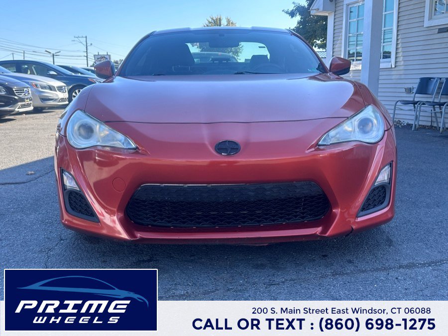 Used 2014 Scion FR-S RWD image 2
