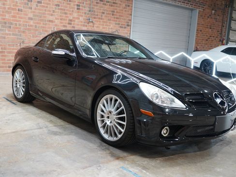 Used 2006 Mercedes-Benz SLK 55 AMG image 4