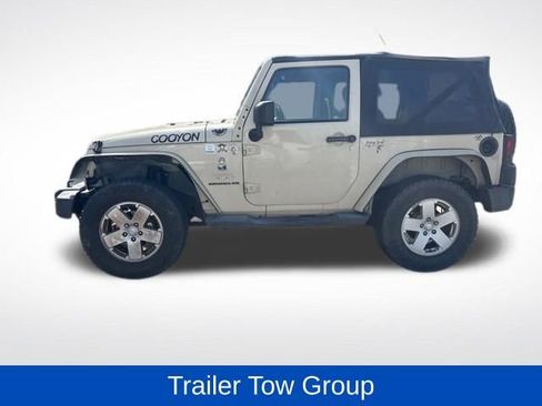 Used 2011 Jeep Wrangler Sahara w/ Connectivity Group image 6
