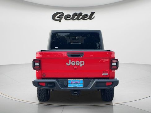 Used 2020 Jeep Gladiator Overland AWD/4WD image 6