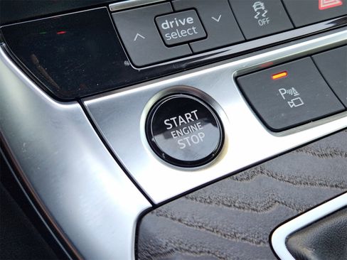 Used 2023 Audi A6 2.0T Premium image 29