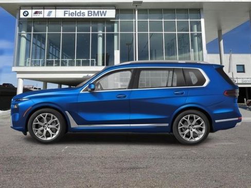 New 2026 BMW X7 xDrive40i w/ Executive Package image 3