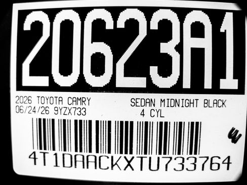 Used 2026 Toyota Camry Hybrid FWD image 24