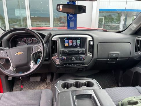 Used 2018 Chevrolet Silverado 1500 LT w/ All Star Edition AWD/4WD image 9