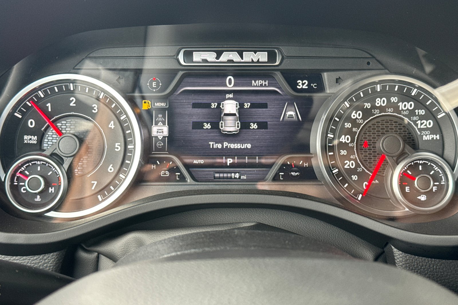 New 2027 RAM 1500 Big Horn AWD/4WD image 23