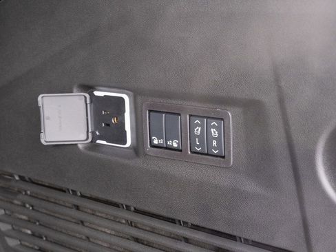 New 2026 Chevrolet Tahoe Premier w/ Sun And Tow Package image 28