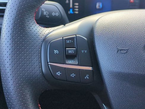 Used 2024 Ford Escape ST-Line w/ Cold Weather Package FWD image 17