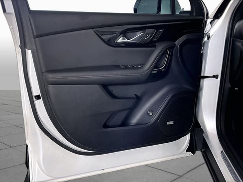 Used 2025 Chevrolet Blazer RS w/ Driver Confidence II Package FWD image 20