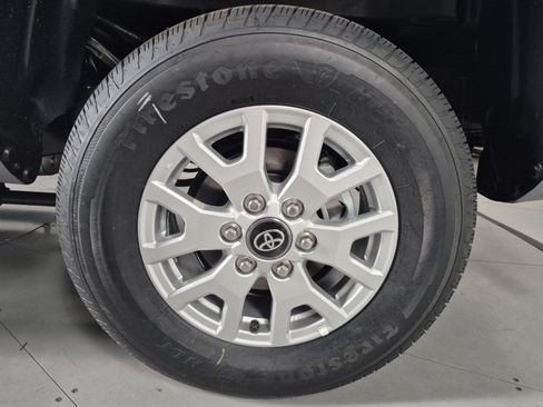 New 2026 Toyota Tacoma SR5 AWD/4WD image 11