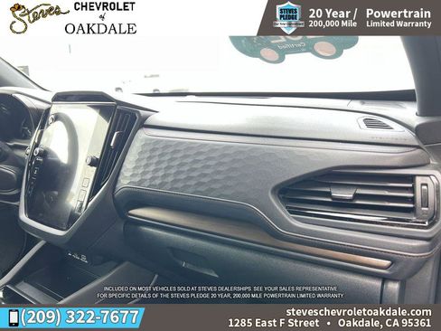 Used 2025 Subaru Forester Touring AWD/4WD image 34