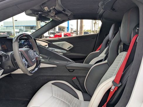 Used 2023 Chevrolet Corvette Z06 image 17