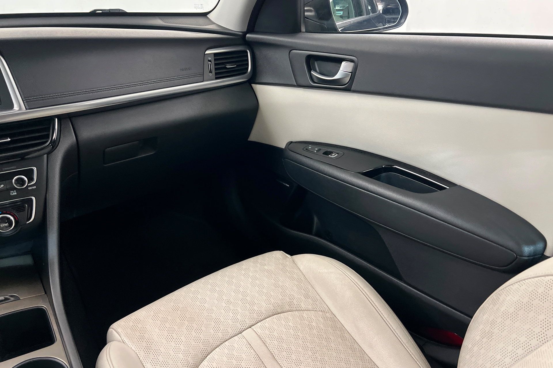 Used 2018 Kia Optima EX FWD image 10
