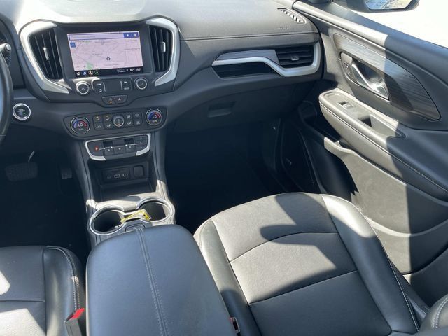 Used 2022 GMC Terrain SLT w/ Infotainment Package II FWD image 15