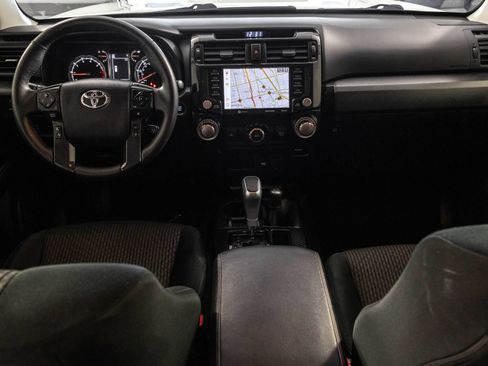 Used 2021 Toyota 4Runner TRD Off-Road AWD/4WD image 25