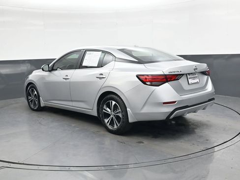 Used 2022 Nissan Sentra SV w/ Trunk Package image 6