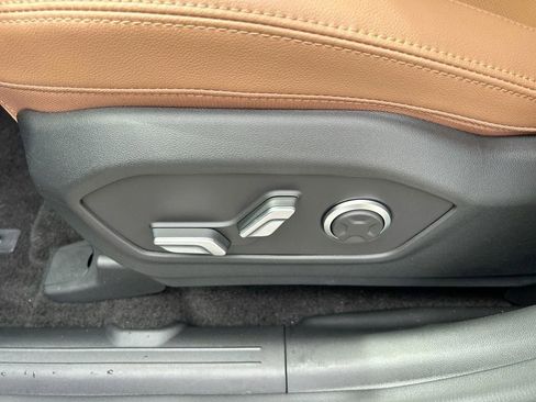 New 2026 Hyundai Santa Fe Limited AWD/4WD image 25