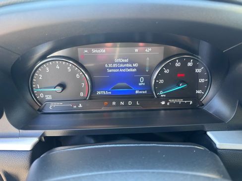 Used 2022 Ford Explorer XLT AWD/4WD image 19