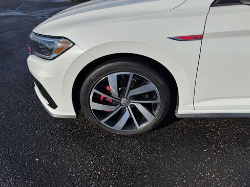 Used 2021 Volkswagen Jetta GLI Autobahn image 9