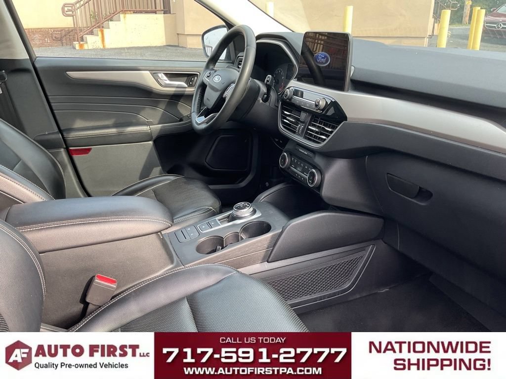 Used 2022 Ford Escape SEL AWD/4WD image 17