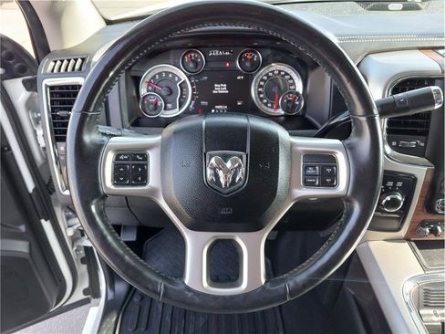 Used 2018 RAM 2500 Laramie image 5