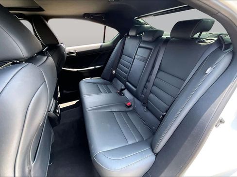 Used 2023 Lexus IS 350 F Sport RWD image 19