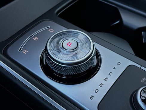 New 2025 Kia Sorento EX w/ EX Panoramic Sunroof Package image 25