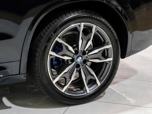 Used 2024 BMW X3 M40i w/ Premium Package image 52