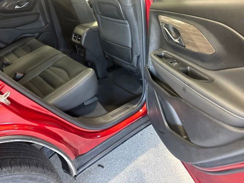 Used 2023 GMC Terrain Denali w/ Denali Premium Package AWD/4WD image 20