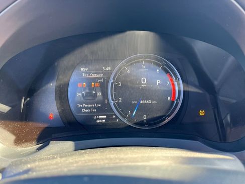 Used 2023 Lexus IS 350 F Sport image 10