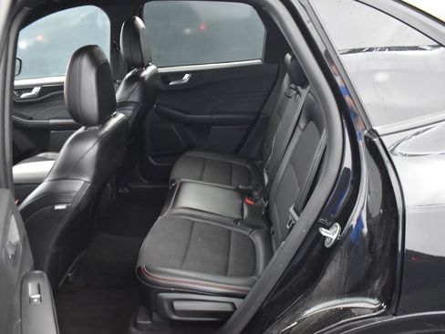 Used 2024 Ford Escape ST-Line image 20