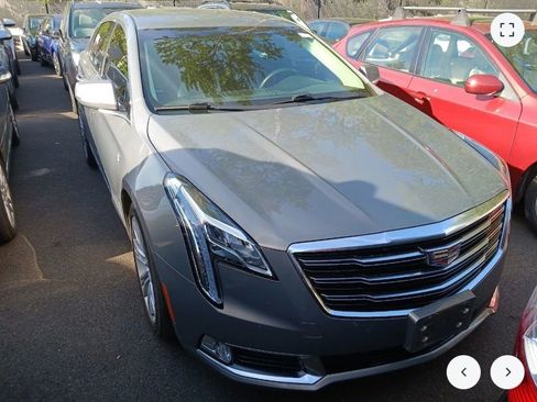 Used 2019 Cadillac XTS Luxury FWD image 3