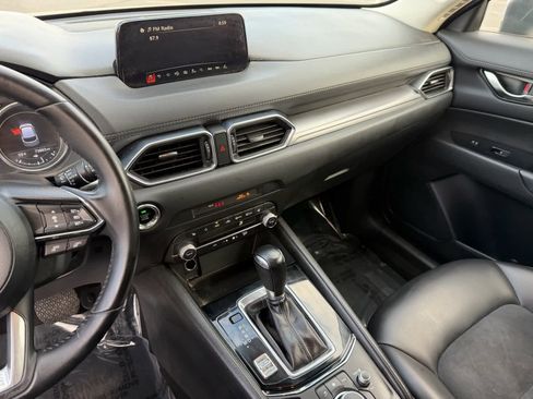 Used 2019 MAZDA CX-5 Touring image 23
