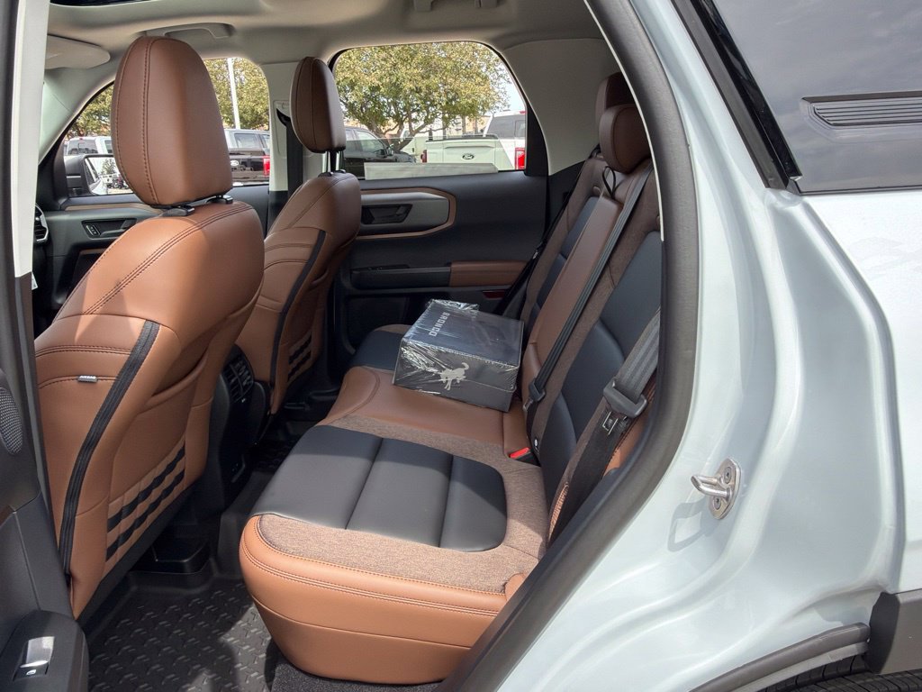 New 2026 Ford Bronco Sport Outer Banks w/ Outer Banks Tech Package+ AWD/4WD image 24