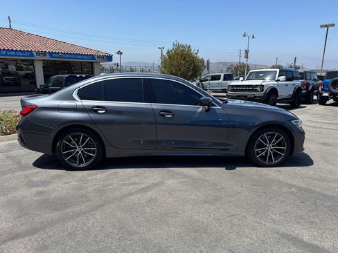 Used 2019 BMW 330i Sedan w/ Convenience Package RWD image 6