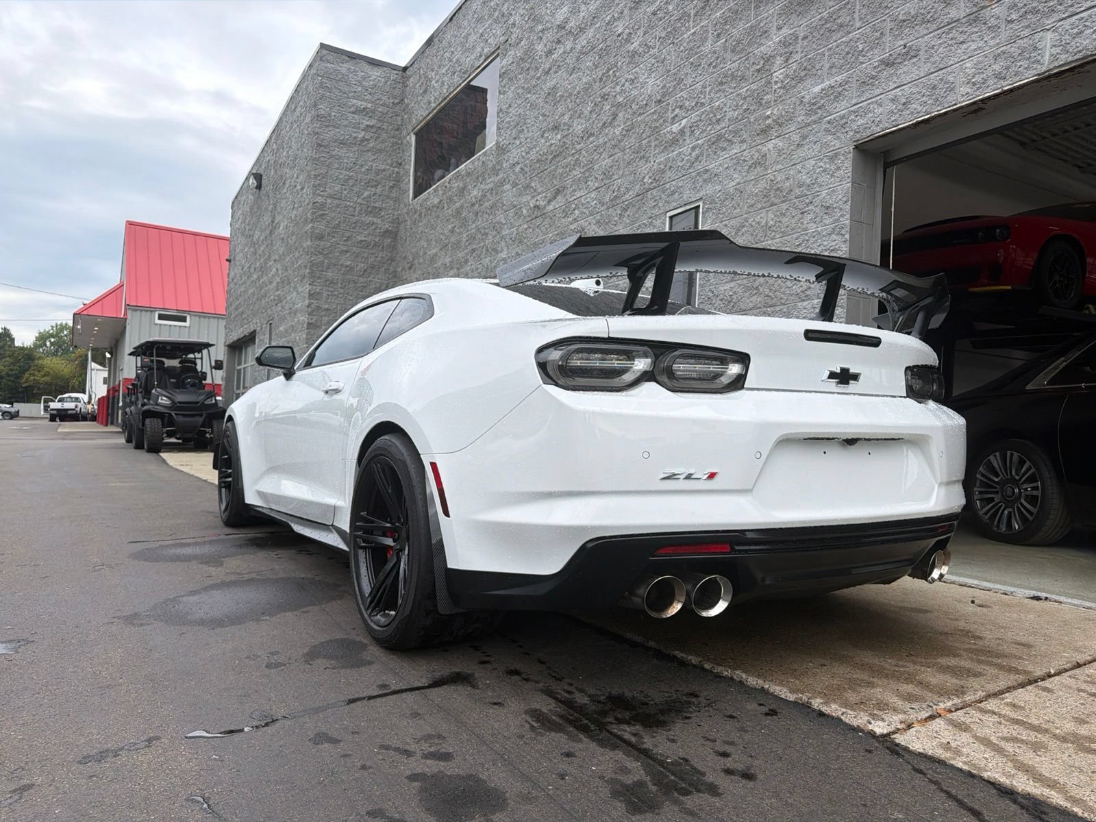 Used 2023 Chevrolet Camaro ZL1 RWD image 6