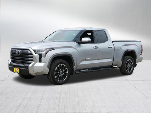 Used 2022 Toyota Tundra Limited AWD/4WD image 3
