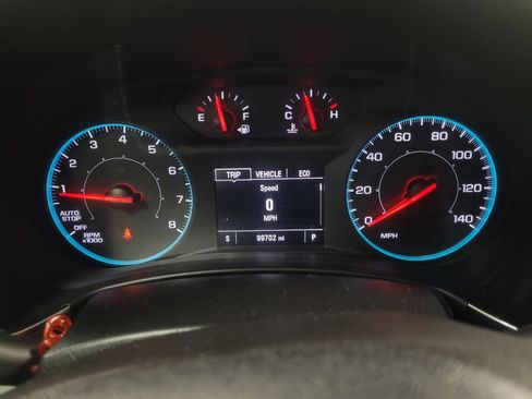 Used 2020 Chevrolet Equinox LS w/ LS Convenience Package FWD image 23