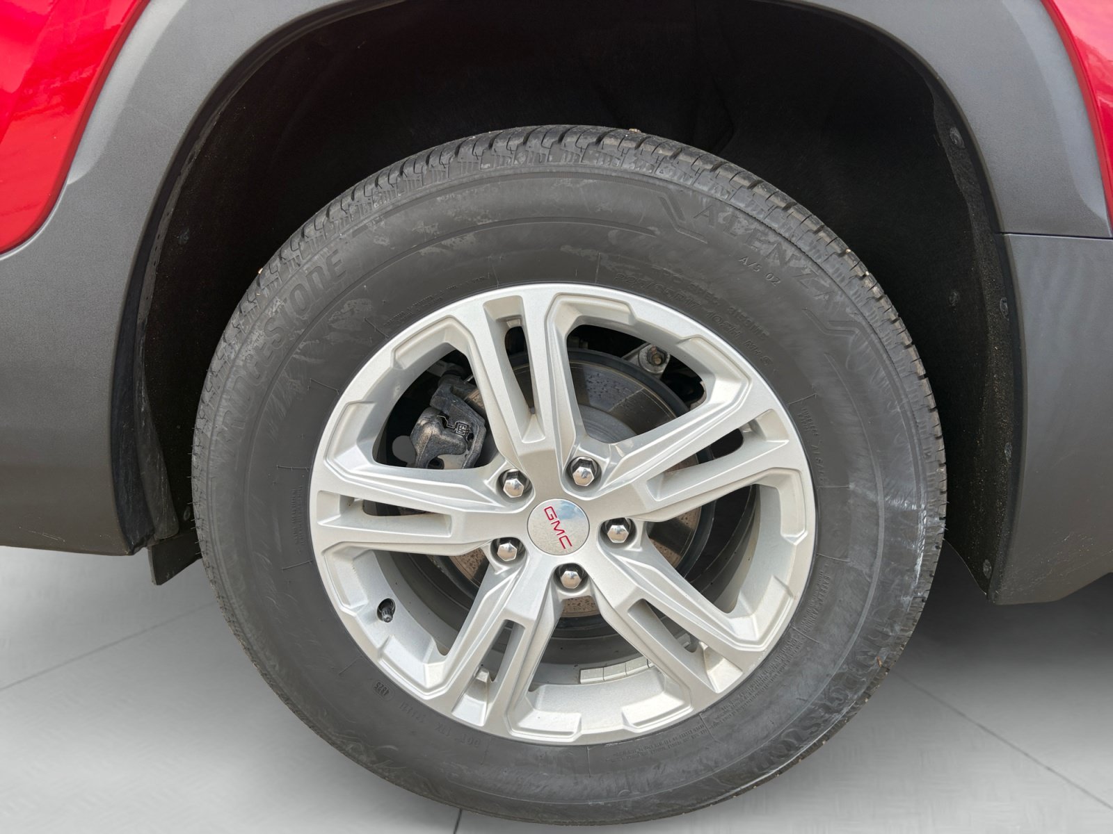 Used 2023 GMC Terrain SLE w/ Driver Convenience Package AWD/4WD image 14