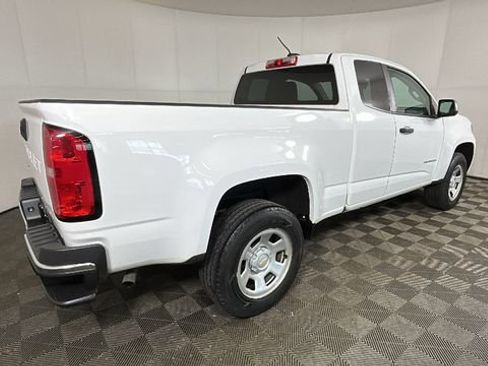 Used 2021 Chevrolet Colorado W/T w/ WT Convenience Package RWD image 3
