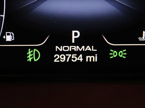 Used 2022 Maserati Levante GT image 42