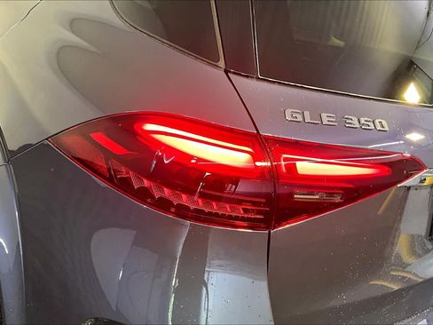 New 2026 Mercedes-Benz GLE 350 4MATIC image 5