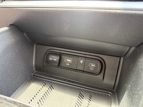 New 2025 Kia Sportage SX image 12