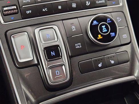 Used 2023 Hyundai Santa Fe SEL image 32