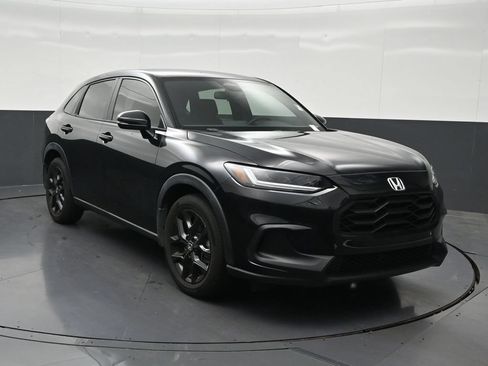 Used 2025 Honda HR-V Sport image 7
