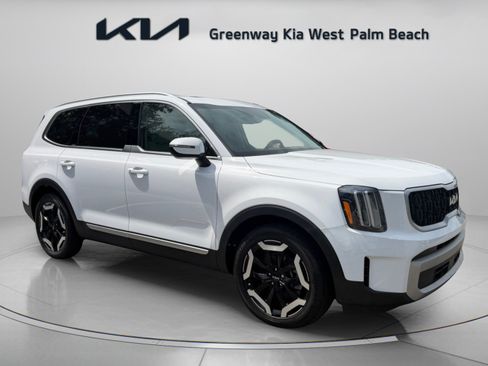 Certified 2024 Kia Telluride EX FWD image 1
